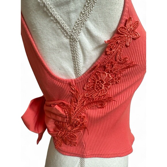 NWT Free People Women's M  Tie Back Cropped Tank Floral Appliqué Coral $68 NEW - Picture 3 of 6